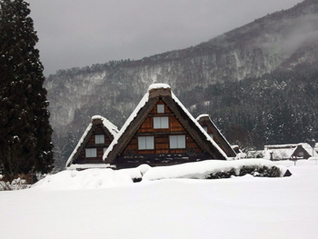 合掌造り ３棟が人気