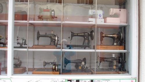 アンティックミシン２