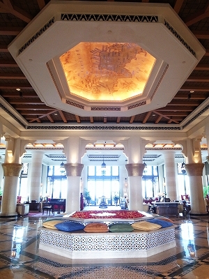 マディナ：ロビー