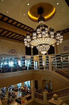 マディナ：シャンデリア