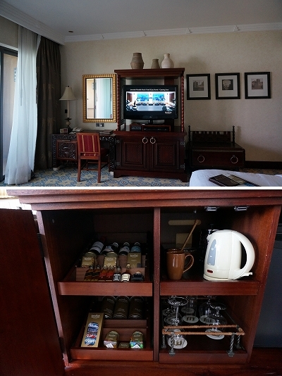 マディナ：1軒目テレビ