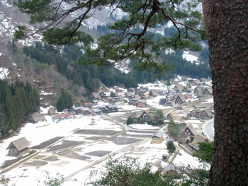 雛見沢へようこそ