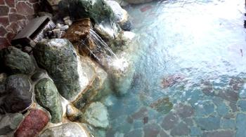 日帰り温泉 露天風呂で湯ったり