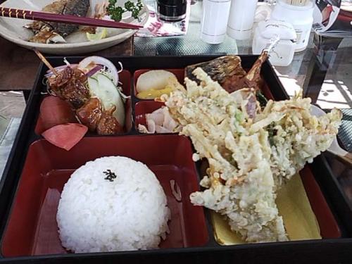 ランチボックス４