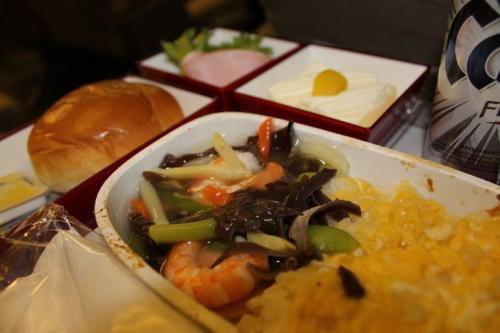 機内食、エビ