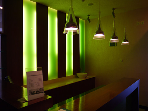 スパのカウンター