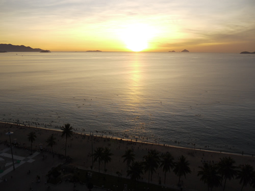 ニャチャン朝日