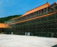 屋根瓦補修工事実施中２