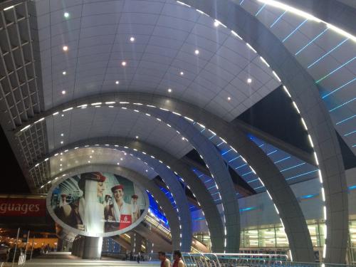 バイバイドバイ