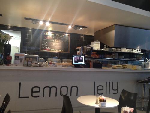Lemon jelly