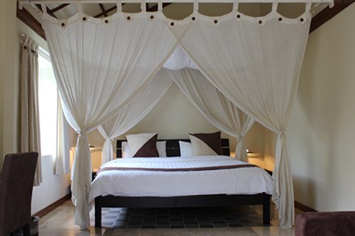 マリアナリゾート/天蓋つき