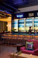 アロフト・カンクン バー