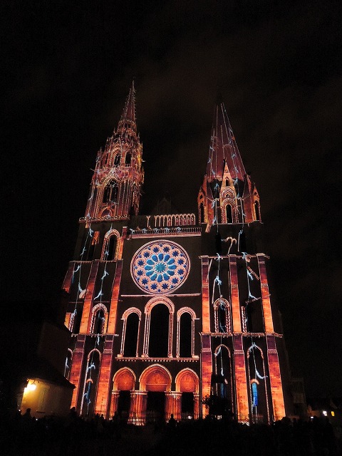 大聖堂ライトアップ２