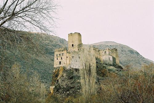 06.Khertsvisi Fortre