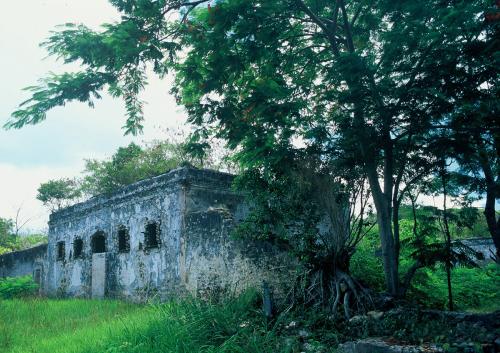 パリ・コミューンの流刑地跡
