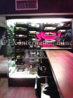 ワインバー「MARU」