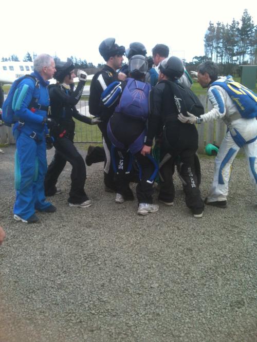 ダイブ、グループ１