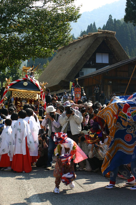 白川郷 天下の奇祭「どぶろく祭」 １