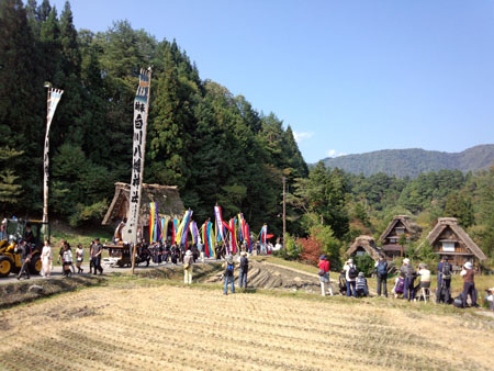 白川郷 天下の奇祭「どぶろく祭」 ３