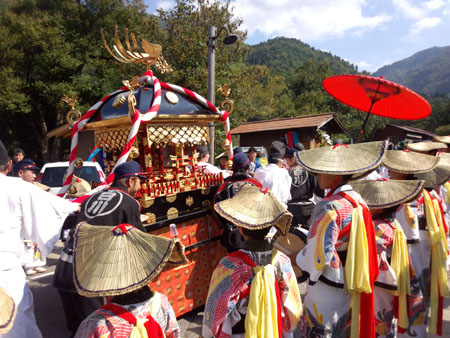白川郷 天下の奇祭「どぶろく祭」 １０