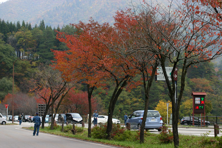 渋滞を避けるルート世界遺産白川郷 3