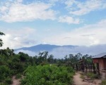 カンボジア最高峰アオラル山