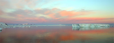 南極の見事な夕景