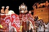 エサラペラハラはスリランカで開催される壮大なお祭りです。ペラヘラ祭は2014年8月01日から８月10日までキャンデイで行われます.