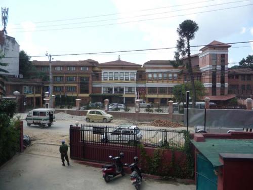 Shangri-La H ケーキ屋1