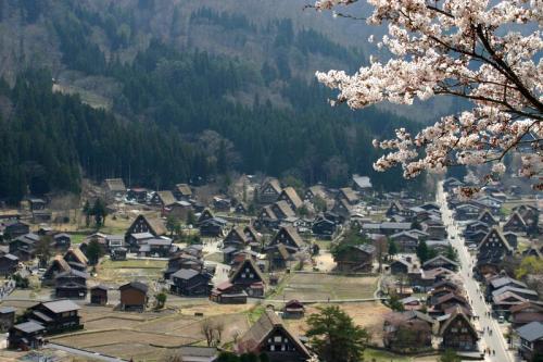 今年のGWは5月3日〜5日の集中型!3