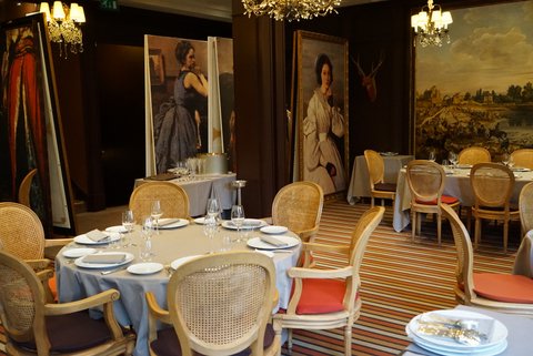 レストラン コロー