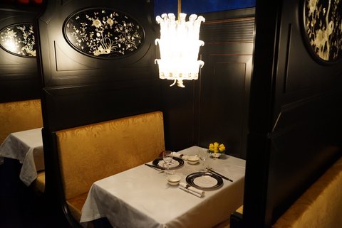 ペニンシュラ パリ 中華