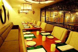 フィンチレストラン2