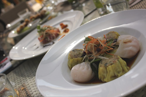 エビ餃子と鶏肉のシュウマイ