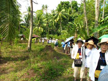 ブナケン島ウォーキングツアー
