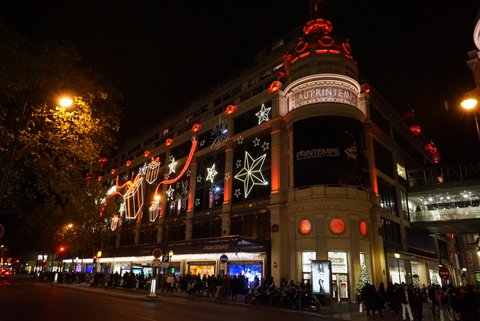 プランタンのクリスマス・ショー・ウィンド