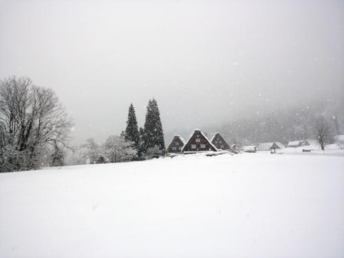 冬の白川郷は寒い、でも、8
