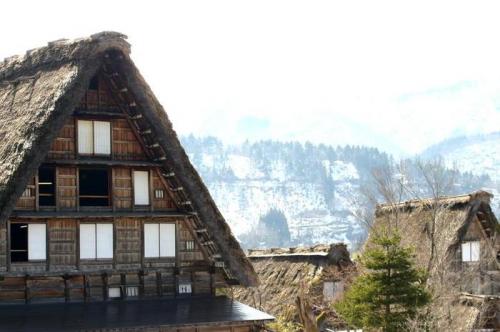 白川郷の春は遅く、ゆっくり 7