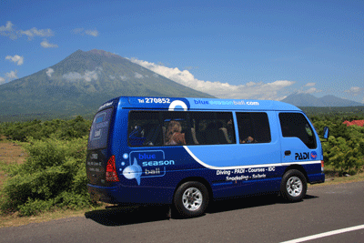 ブルーシーズン・バリの送迎バス