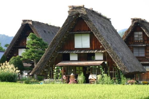 お盆明け残りの夏休みを白川郷で7