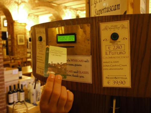 キャンティワインを楽しむ