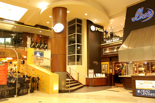 レッスンも受けられるPGAゴルフ複合施設