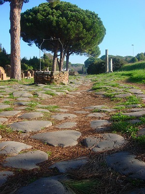 ローマナビネット遺跡案内1