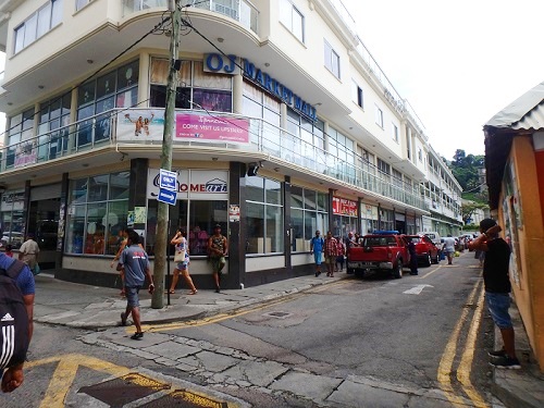 マーケット通り1