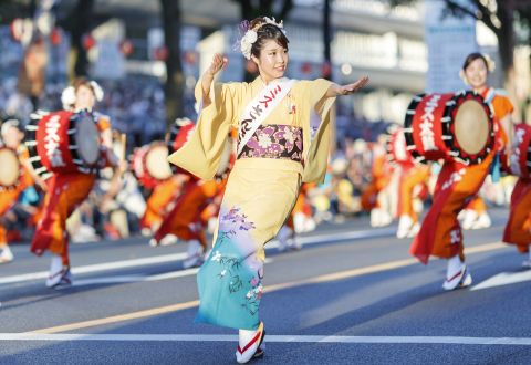 盛岡さんさおどり