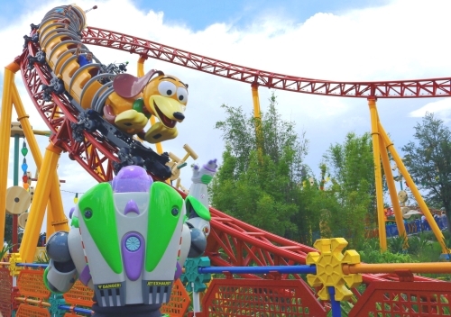 スリンキーとバズ!