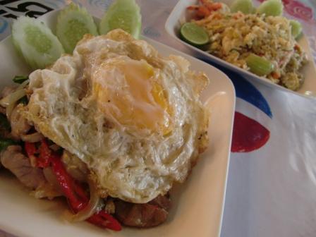 ペチャラットマリーナの屋台