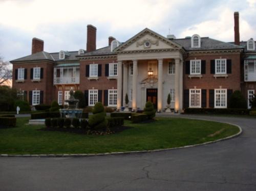 Glen Cove Mansion