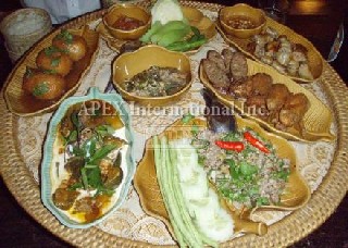 パートウックラオダム レストラン