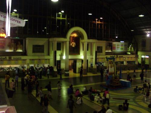 ホアランポーン駅